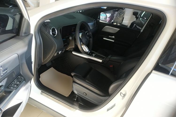 Used Mercedes-Benz GLA 2024 GLA 200