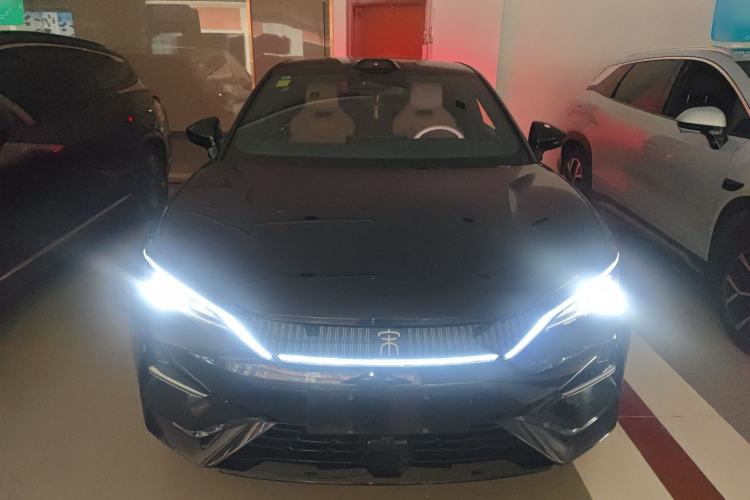 Used BYD Song L EV 2025 Intelligent Driving Version 662 km LiDAR Excellence Edition