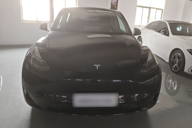 Used Tesla Model Y 2022 Rear-Wheel-Drive Version
