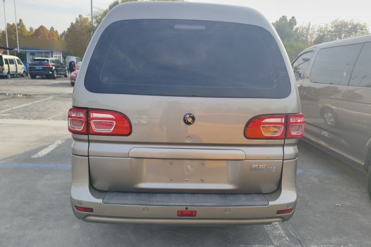 Used FORTHING Lingzhi 2022 M5L 1.6L Utility Model 7 Seats
