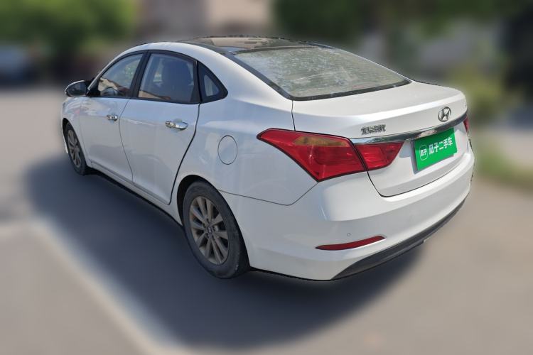 Used Hyundai Mistra 2014 1.8L Automatic Smart GLS
