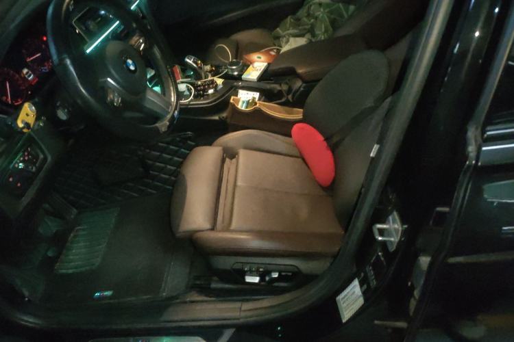 Used BMW 3 Series 2019 320Li M Luxury Package Left Front Seat