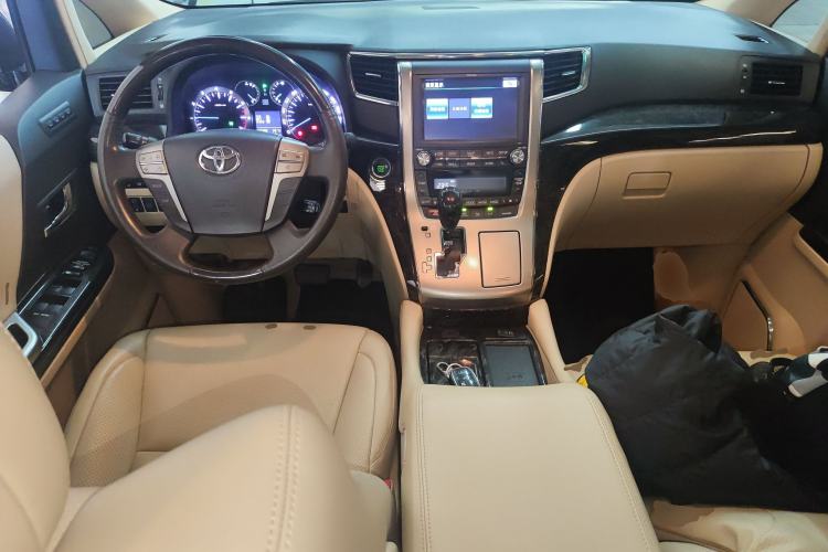 Used Toyota Alphard 2012 3.5L Luxury Edition