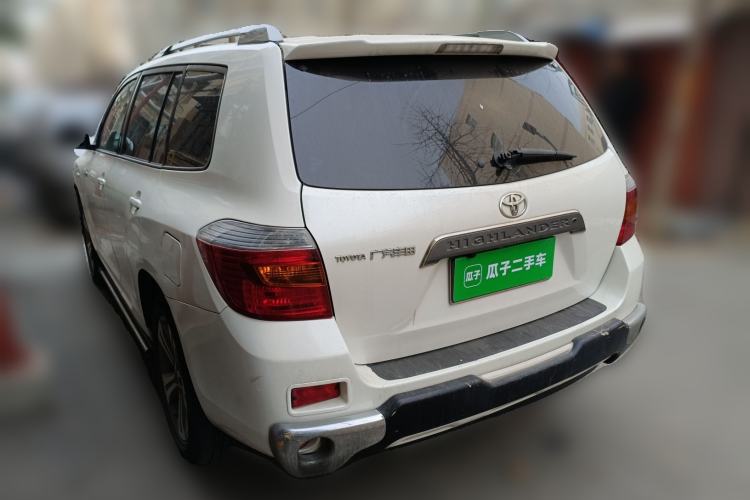 Used Toyota Highlander 2011 2.7L Two-Wheel Drive 7-Seater Luxury Navigation Edition
