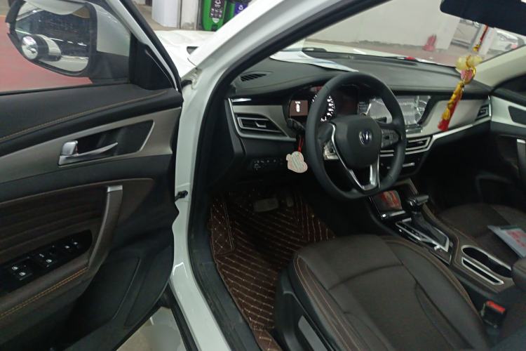 Used Changan CS35PLUS 2018 1.6L Automatic Coolline Version China V Standard