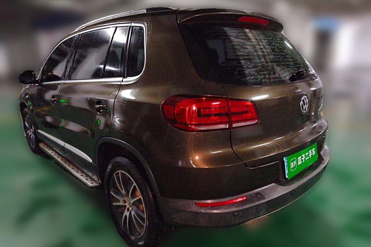 Used Volkswagen Tiguan 2015 1.8TSI Automatic Two-Wheel Drive Luxury Model Rear Left 45 Deg