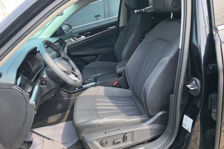 Used Volkswagen Passat 2024 380TSI Dragon Glory Edition
