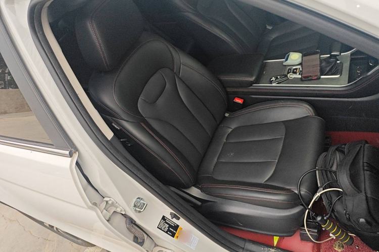 Used Changan CS75 2022 Blue Whale Edition 1.5T DCT Luxury Model
