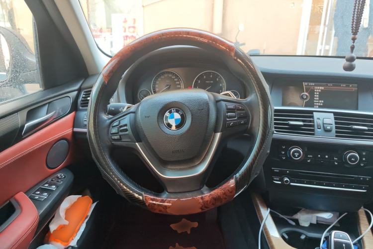 Used BMW X3 2011 xDrive35i Luxury Model Steering Wheel