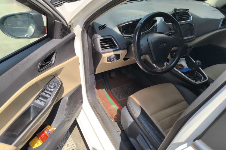 Used Ford Escort 2017 Revised Version 1.5L Manual Comfort Edition
