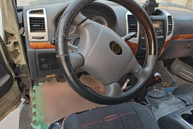 Used Golden Dragon Hiace 