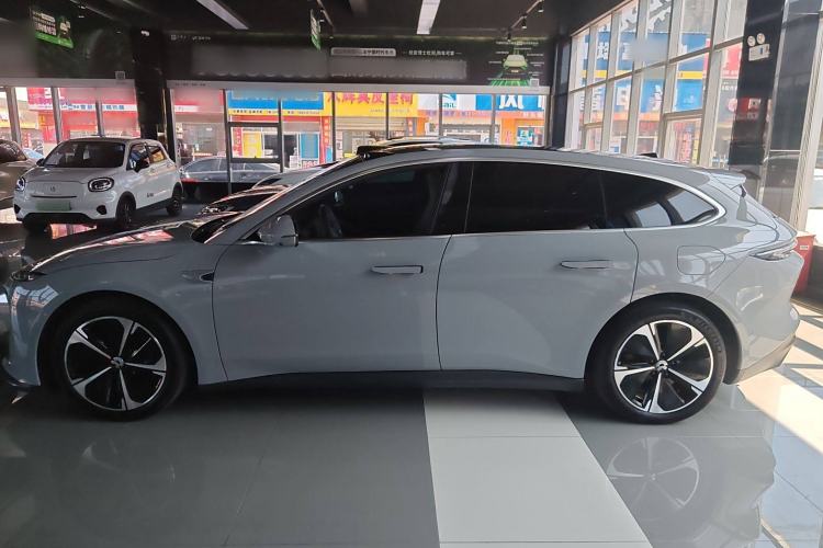 Used Nio ET5T 2023 75 kWh Touring