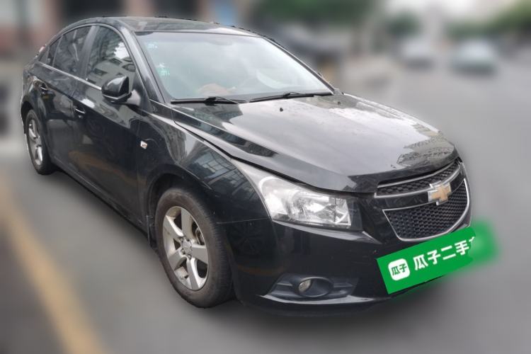 Used Chevrolet Cruze 2013 1.8L SE AT Front Right 45 Deg