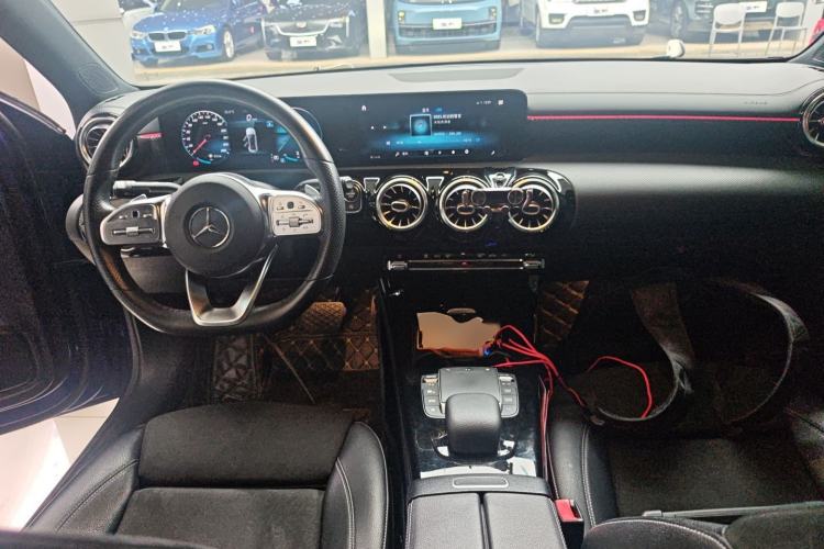 Used Mercedes-Benz A-Class 2020 Restyled A 200 L Sport Sedan Fashion Version
