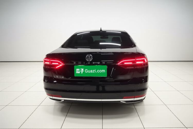 Used Volkswagen Phideon 2019 380TSI Two-Wheel Drive Business Edition China VI Standard
