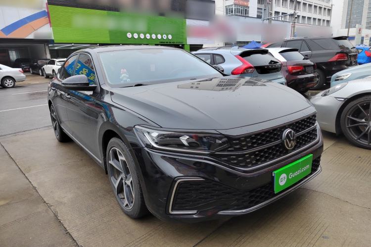 Used Volkswagen Passat 2024 380TSI Starry Elite Edition Exterior 1