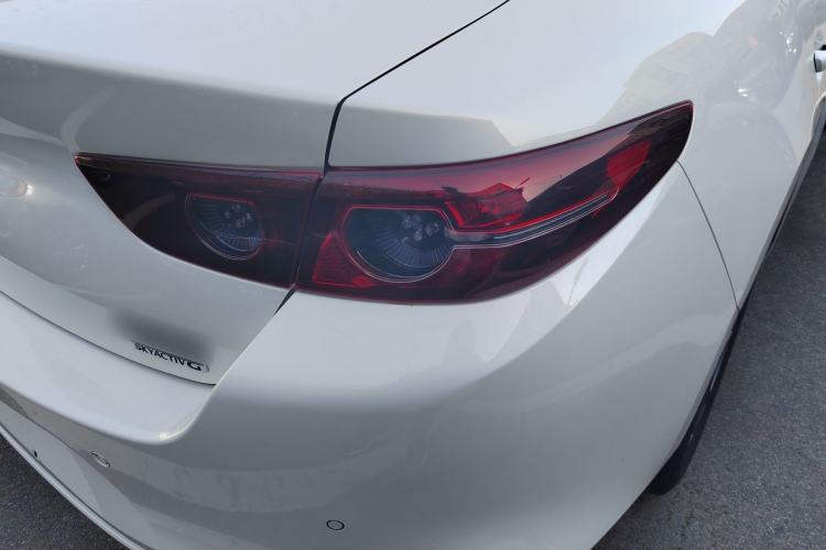 Used Mazda 3 Axela 2021 2.0L Automatic Zhiqing Edition
