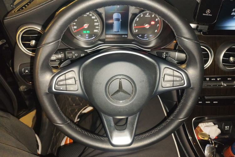 Used Mercedes-Benz GLC 2019 GLC 260 L 4MATIC Luxury Model
