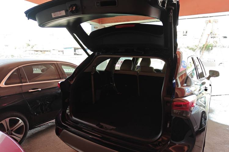 Used Toyota Highlander 2022 Dual-Engine 2.5L Four-Wheel Drive Prestige Version 7 Seats