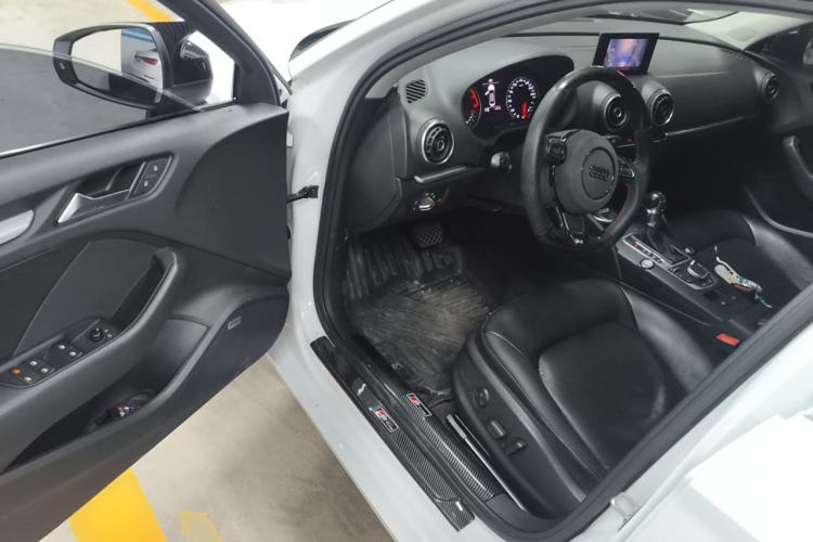 Used Audi A3 2016 Limousine 35 TFSI Ambition Edition