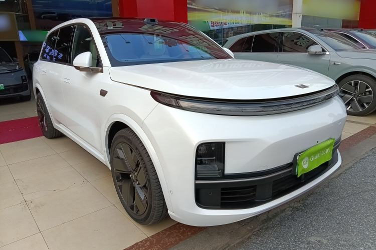 Used Li Auto L9 2025 Ultra Smart Refreshed Edition Front Right 45 Deg