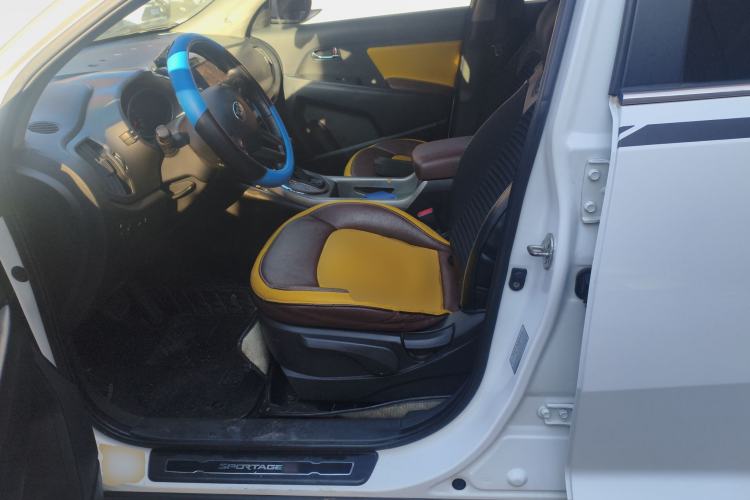 Used Kia Sportage R 2015 2.0L Automatic Two-Wheel Drive DLX Model