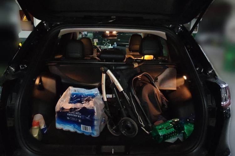 Used Jeep Cherokee 2019 2.0T Two-Wheel Drive Smart Enjoyment Version China V
