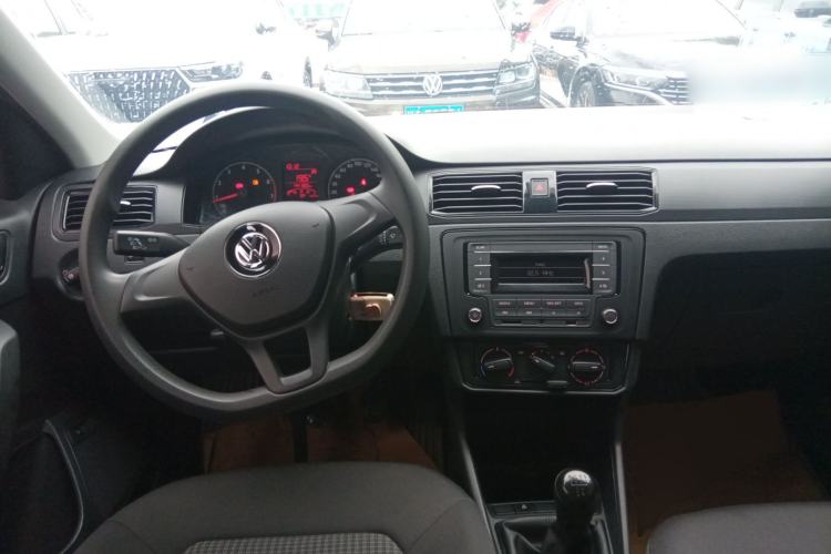 Used Volkswagen Santana 2021 1.5L Manual Fashion Edition Steering Wheel