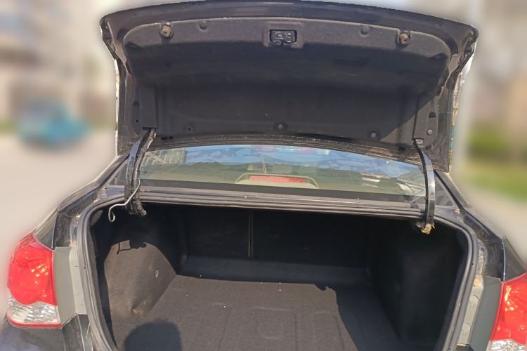 Used Chevrolet Cruze 2013 1.6L SE MT
