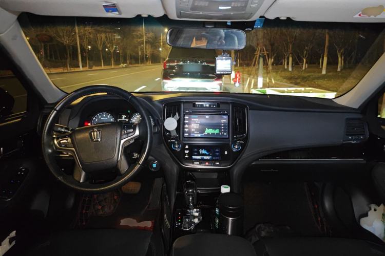 Used Toyota Crown 2015 2.5L Fashion Limited Edition