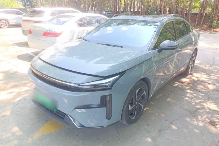 Used Geely Galaxy L6 2024 125km PLUS Dragon Edition