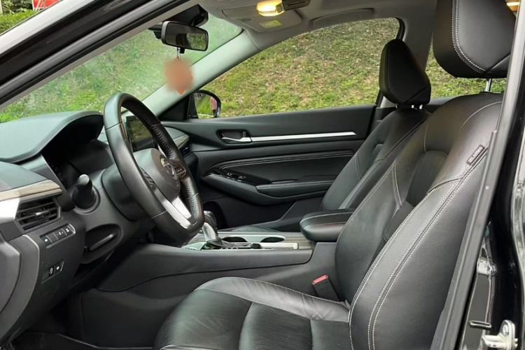 Used Nissan Teana 2021 2.0L XL Comfort Edition Interior 2