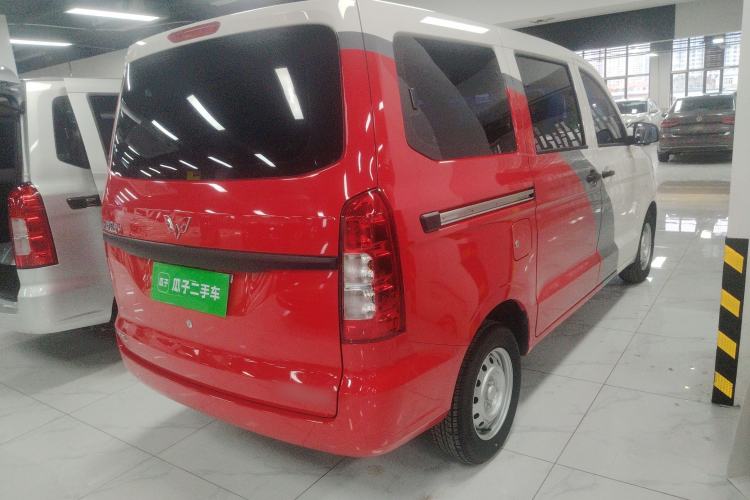 Used Wuling Hongguang V 2022 1.5L Jingqu Edition Electric-Assist LAR Rear Right 45 Deg