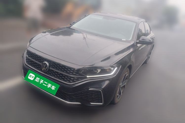 Used Volkswagen Passat 2024 330TSI Starry Elite Edition