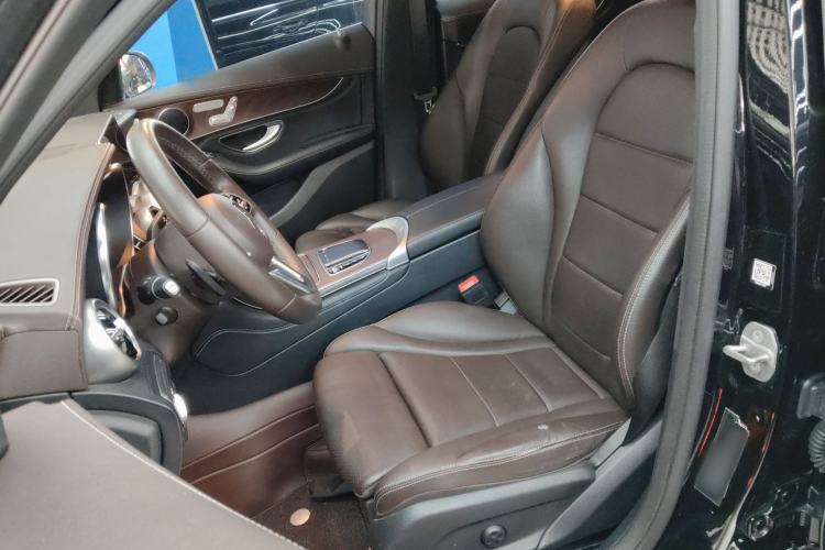 Used Mercedes-Benz GLC 2020 Facelift GLC 300 L 4MATIC Dynamic Edition