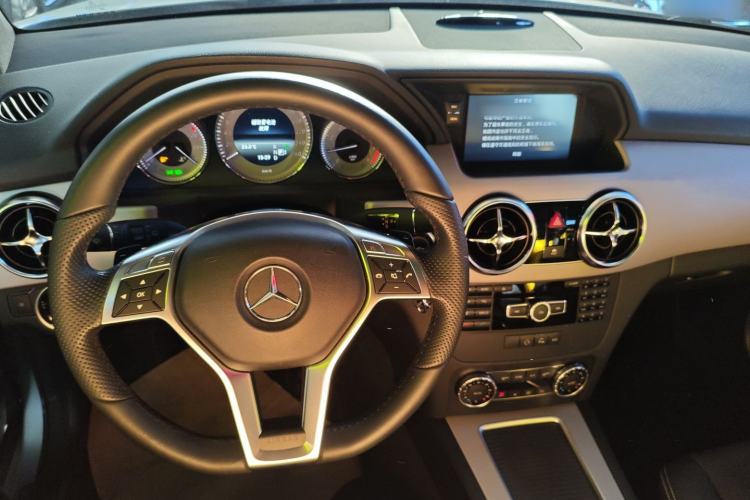 Used Mercedes-Benz GLK-Class 2014 GLK 200 Standard Model