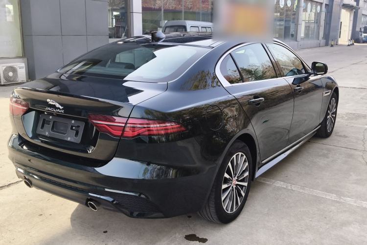 Used Jaguar XEL 2023 2.0T 200 PS R-DYNAMIC Youth Sports Edition
