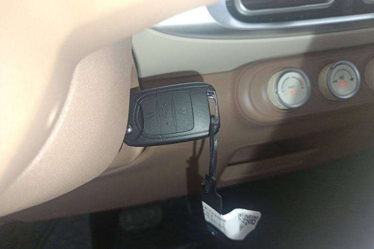 Used Wuling Hongguang MINIEV 2025 Four-Door Version Advanced Edition