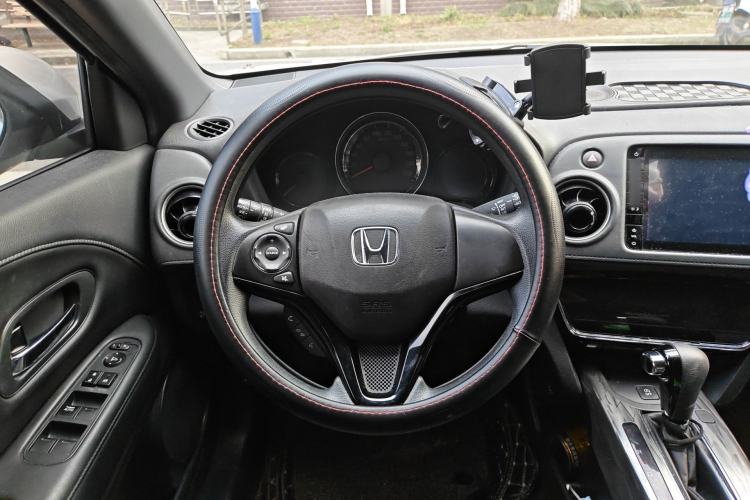 Used Honda XR-V 2019 220TURBO CVT Luxury Edition China VI Emission Standard Steering Wheel