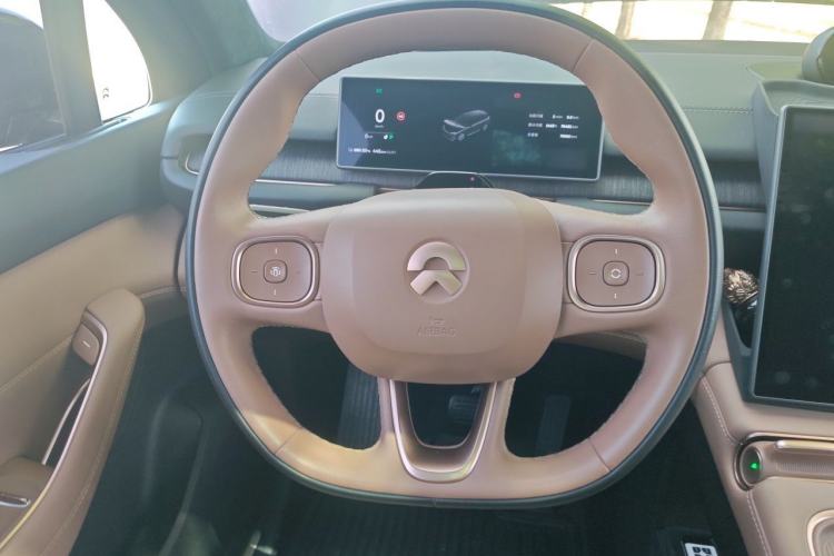 Used Nio ES6 2024 75 kWh
