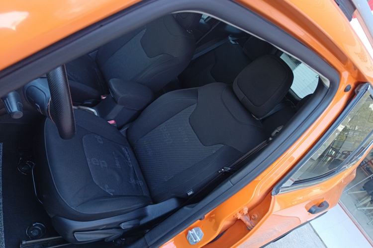 Used Jeep Renegade 2017 180T Automatic Kinetic Edition+
