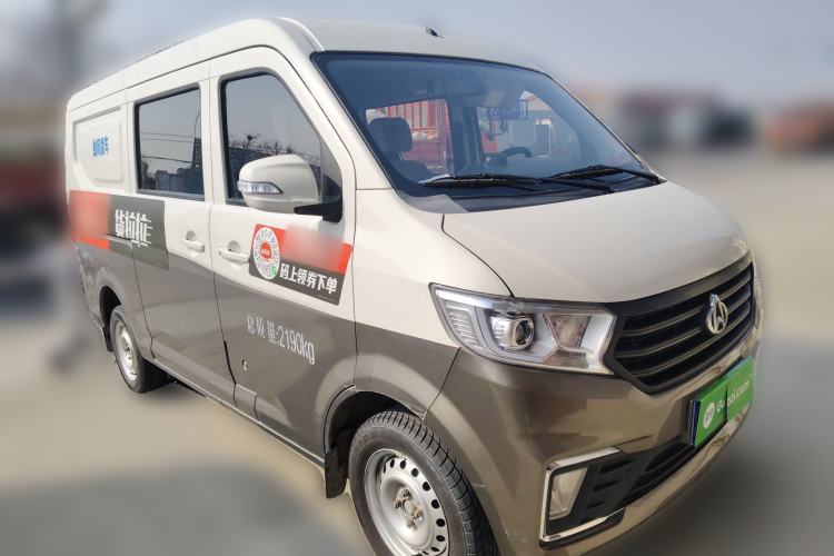 Used CHANGAN KUAYUE Xing V3 2022 1.5L Gasoline Comfort-Grade 5-Seater Minivan JL473QH Front Right 45 Deg