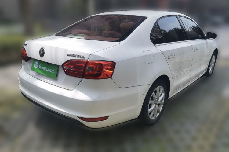 Used Volkswagen Sagitar 2012 1.6L Automatic Comfort Edition
