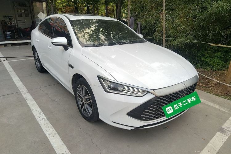 Used BYD Qin PLUS 2023 Champion Edition DM-i 120KM Leading Model Front Right 45 Deg