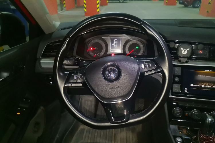 Used Volkswagen Lamando 2019 280TSI DSG Comfort Edition China V Standard Steering Wheel