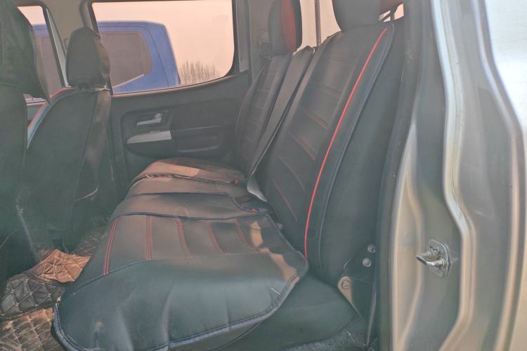 Used Dongfeng Ruichi 2019 2.4L Gasoline China VI Standard Two-Wheel-Drive Standard Cab 2TZD Left Rear Seat