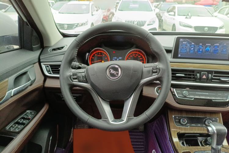 Used Hanteng X5 2018 1.5T CVT Luxury Edition
