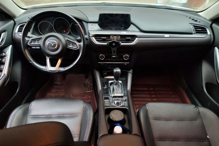 Used Mazda Atenza 2018 2.0L Blue Sky Luxury Edition China V Standard Center Console