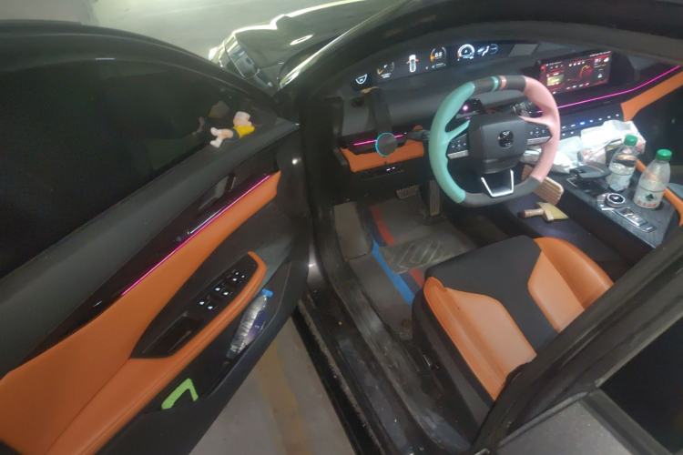 Used CHANGAN UNI-V 2023 1.5T Sport Edition Driver Seat