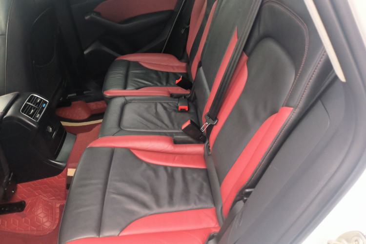 Used Audi Q5 2017 Plus 40 TFSI Technology Model
